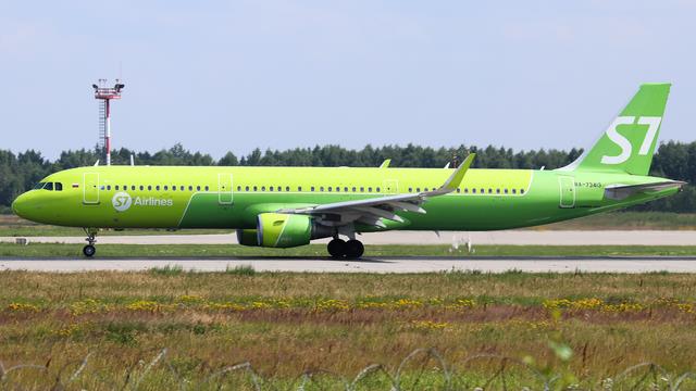 RA-73413:Airbus A321:S7 Airlines